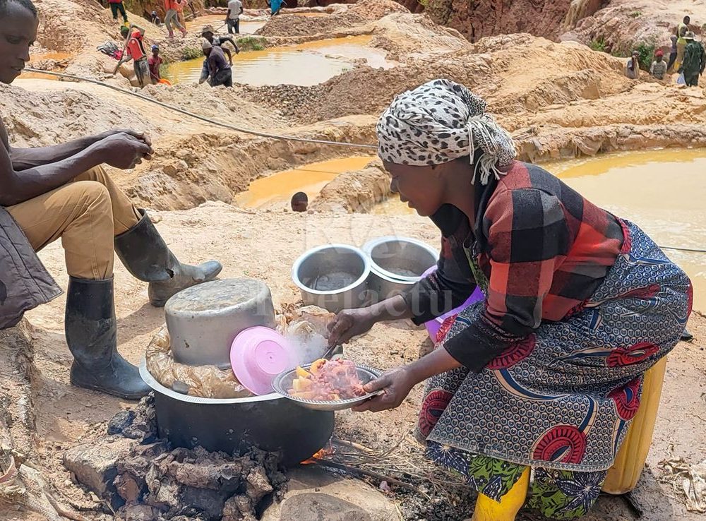 Les femmes de la mine : les "creuseuses sans bêche”